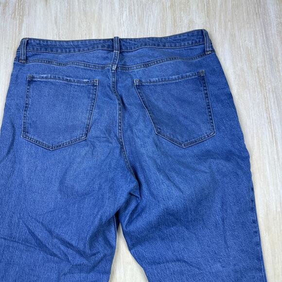 Old Navy High Rise OG Straight Secret Smooth Pocket Medium Wash Denim Jeans 16 - Picture 5 of 13